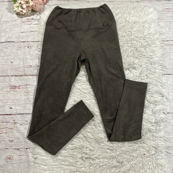 Aritizia Wilfred Free Daria High Waist Faux Vegan Suede Pant Leggings - Picture 1 of 11